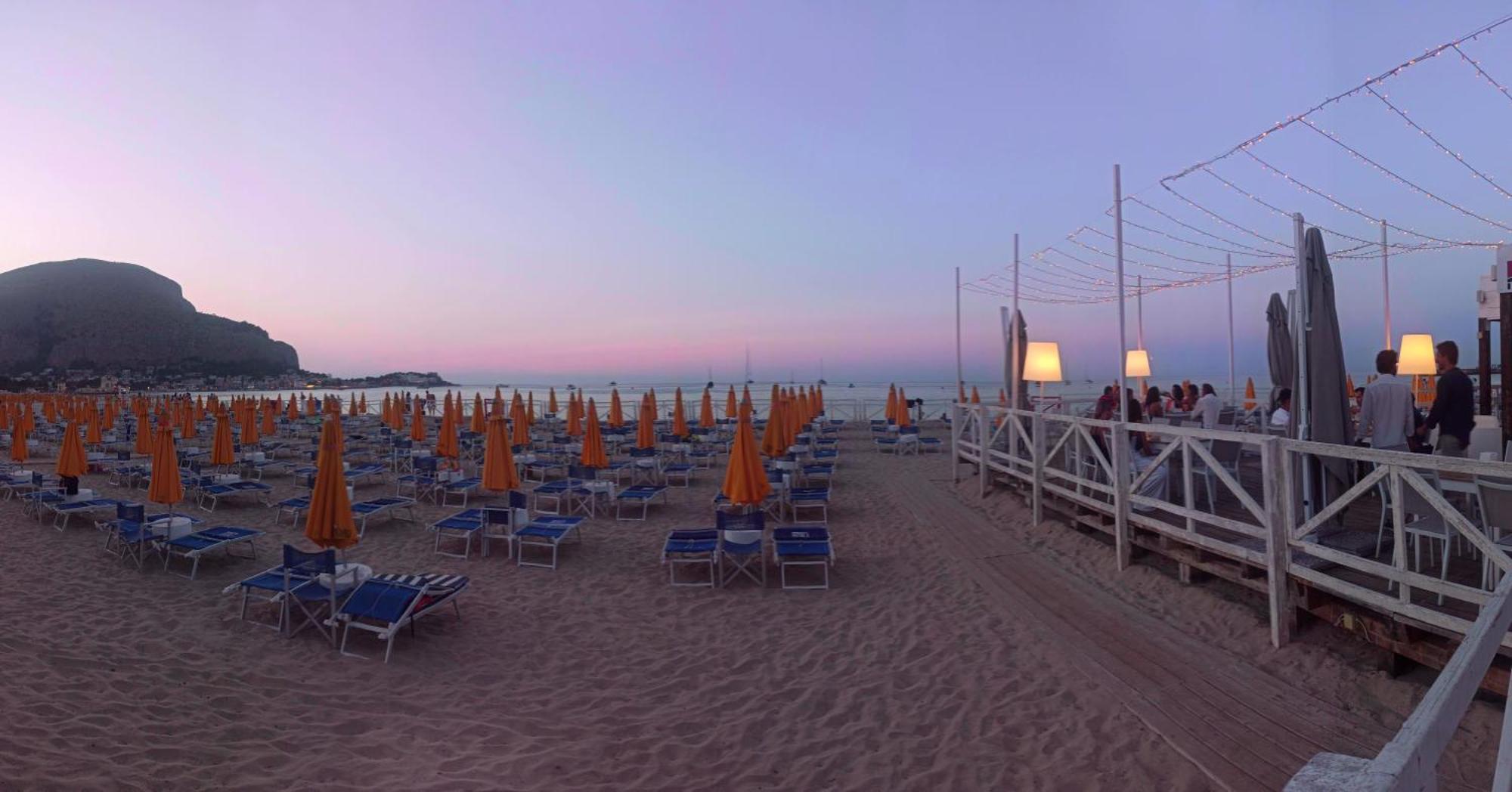 Green House Beach Hotell Mondello Exteriör bild